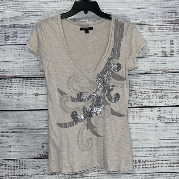 Banana Republic Light Gray 100% Cotton V-neck Tshirt | Size Medium - Picture 1 of 7
